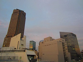 渋谷駅新南口徒歩5分の好立地の写真