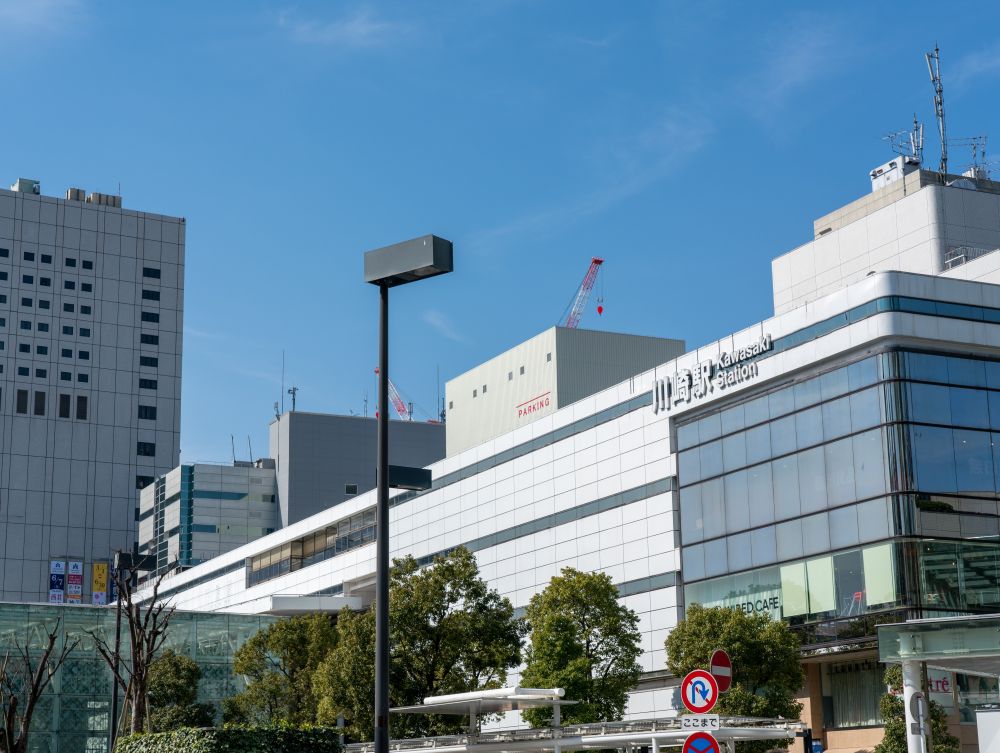 商業施設が充実した川崎駅が徒歩圏